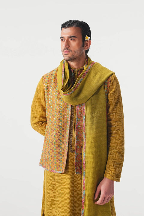 Saffron - Fahad Hussayn E - Storepk