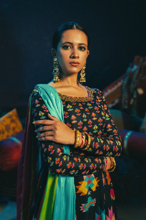 VALKARA - Fahad Hussayn E - Storepk