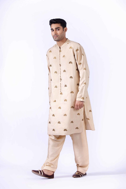 Fahad Hussayn E-Storepk MAAGHA