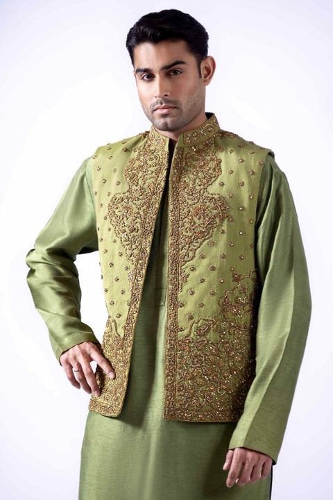 Fahad Hussayn E-Storepk RAYNA