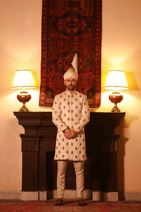 Fahad Hussayn E-Storepk SANIAS