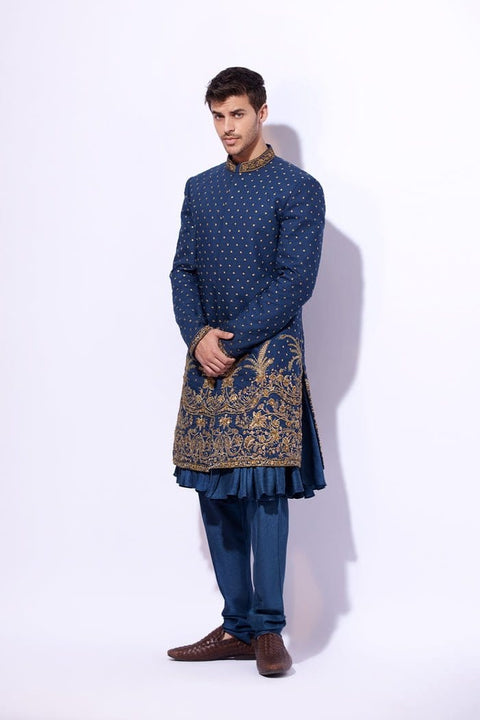 Fahad Hussayn E-Storepk JAATRI JAATRI