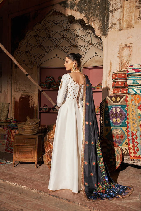 KAAVIA - B - Fahad Hussayn E - Storepk