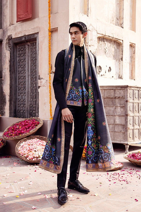 KAAVIA - C - Fahad Hussayn E - Storepk