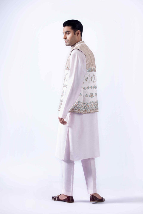 Fahad Hussayn E-Storepk NAYDA NAYDA