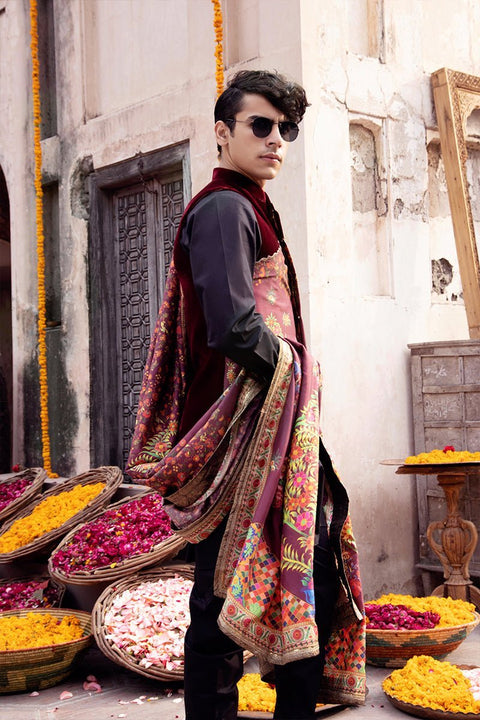 VARDAAN - C - Fahad Hussayn E - Storepk